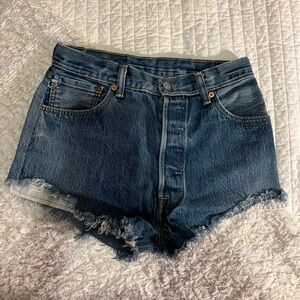 Levi’s dark wash denim short